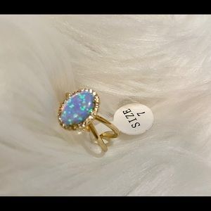Melinda Maria Luna Ring size 7